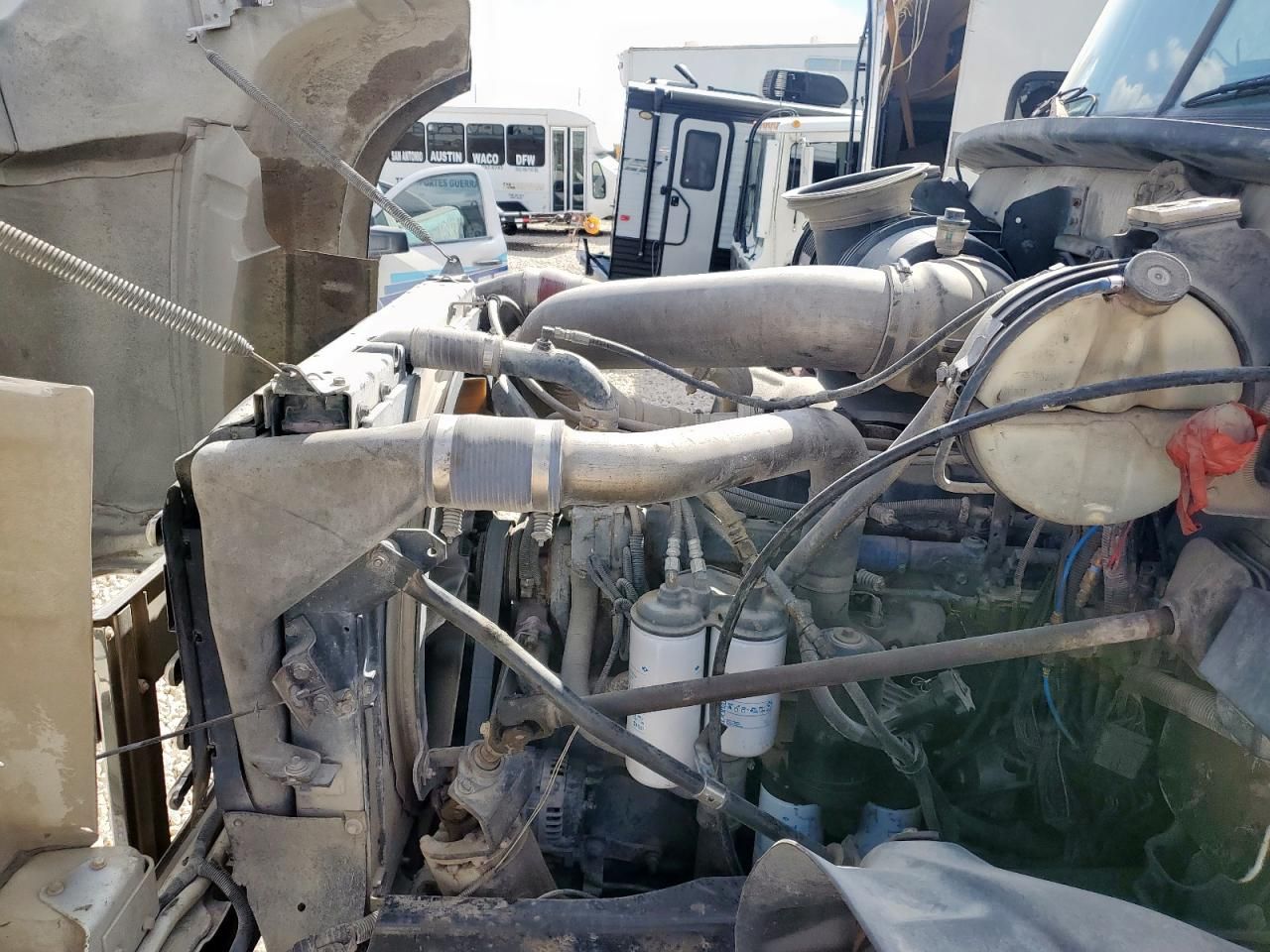 2004 Mack CV700 ROLL-OFF Container Truck