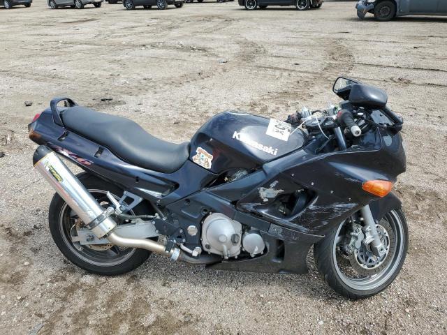 2001 Kawasaki ZX600 E
