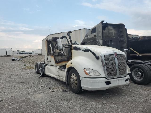 2020 Kenworth T680 Semi Truck