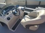 2019 Sun Tracker Partybarge