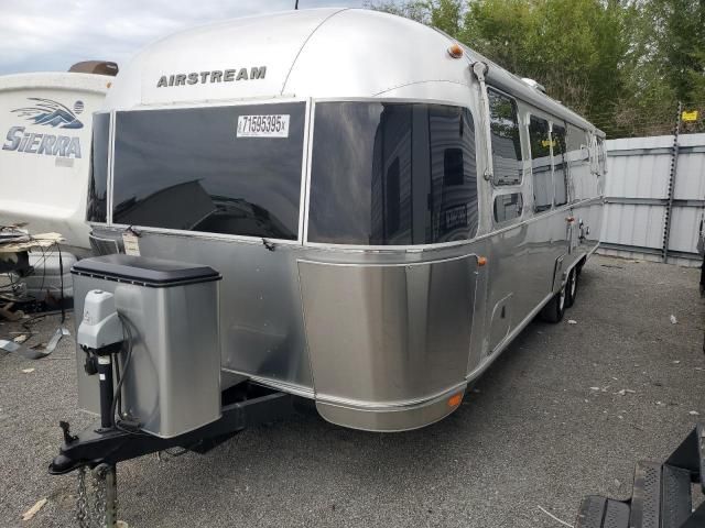 2017 Airstream M-30 Serenity