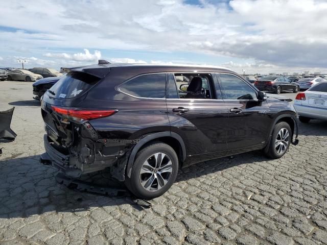 2021 Toyota Highlander Hybrid XLE