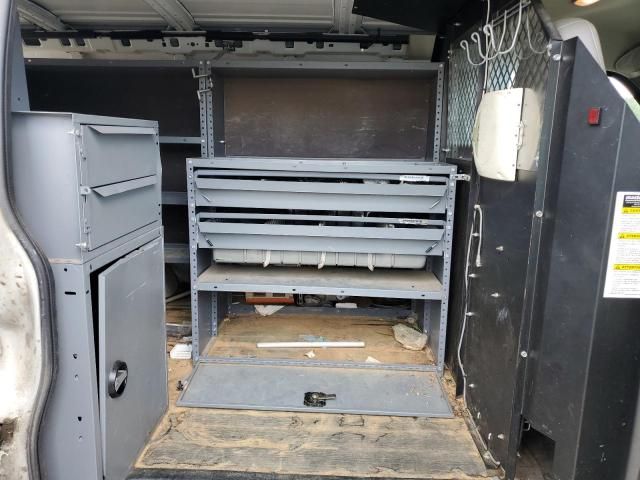 2013 Chevrolet Express G2500