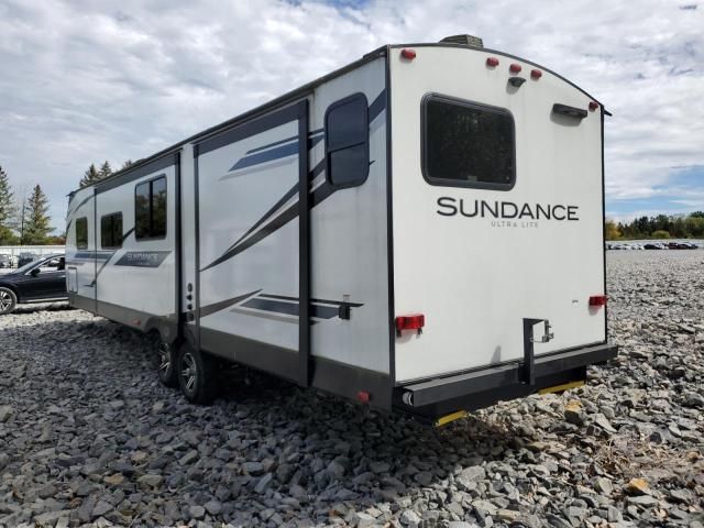 2023 Heartland Rv Sundance 3-RVS Camper