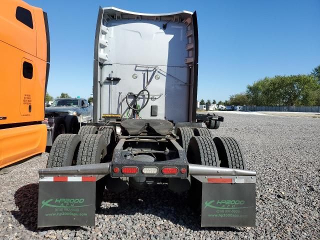 2019 Peterbilt 579 Semi Truck