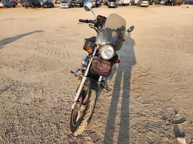 1993 Kawasaki VN750