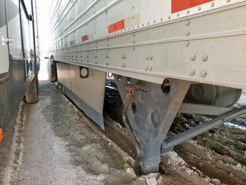 2013 Utility VS2RA Refrigerated Van Trailer