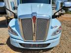 2025 Kenworth T680 Semi Truck