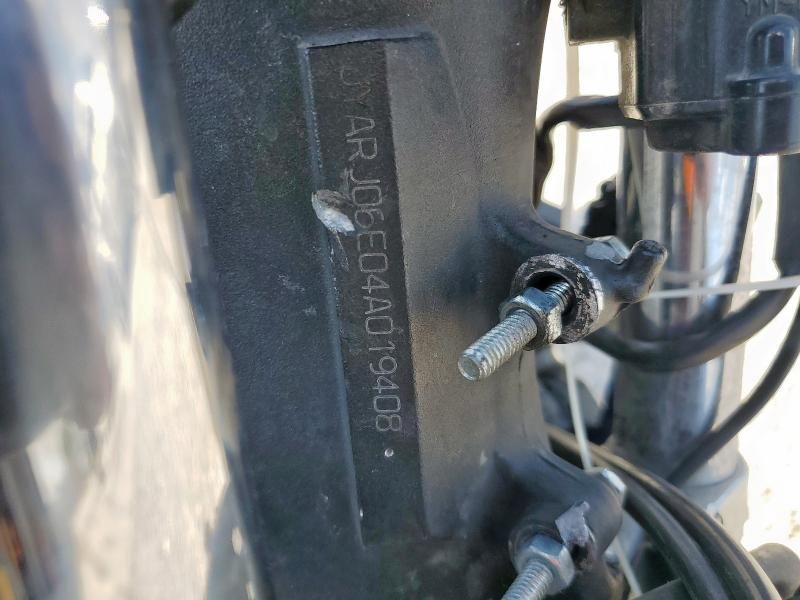 2004 Yamaha YZFR6 L