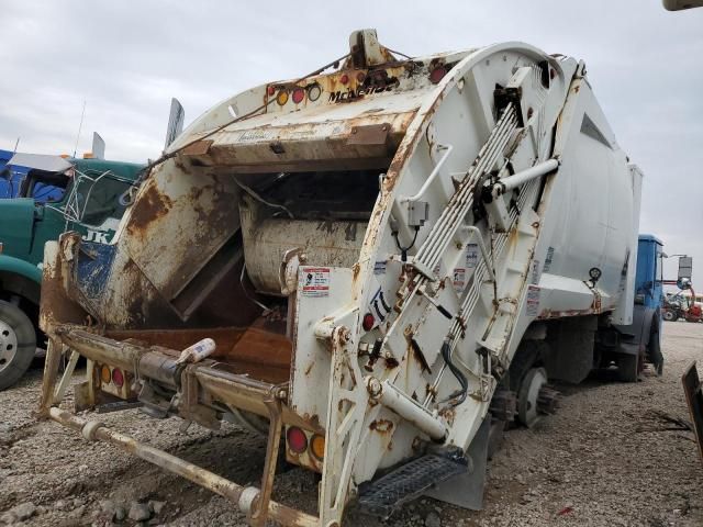 2013 Mack LEU600 Refuse Truck