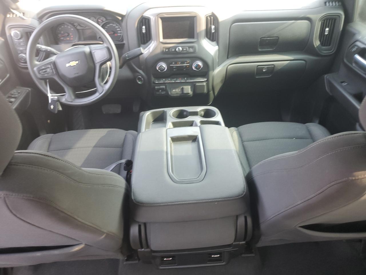 2023 Chevrolet Silverado K1500 Custom
