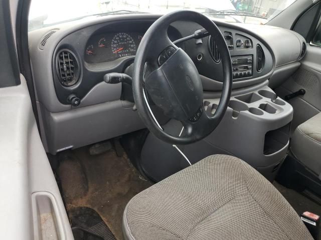 2001 Ford Econoline E350 Super Duty Wagon