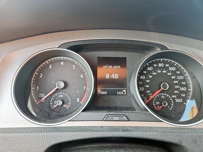 2016 Volkswagen Golf Sportwagen S