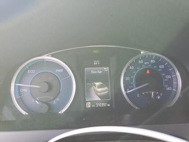 2015 Toyota Camry Hybrid