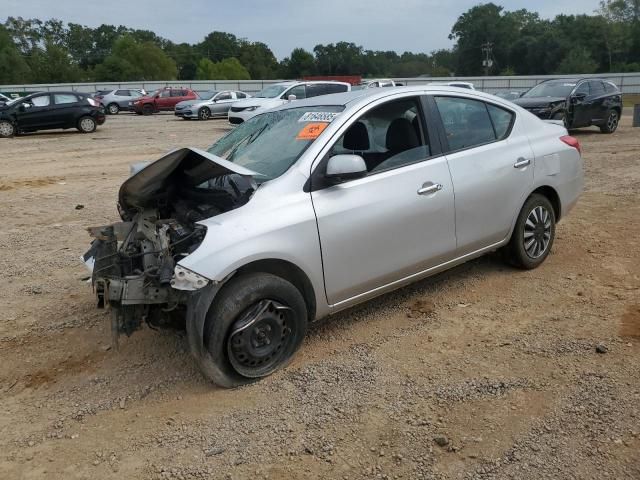 2014 Nissan Versa S