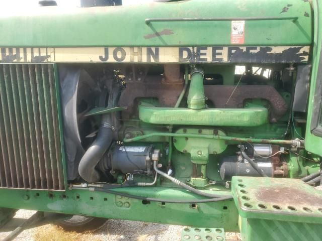 1982 John Deere 4440 Tractor