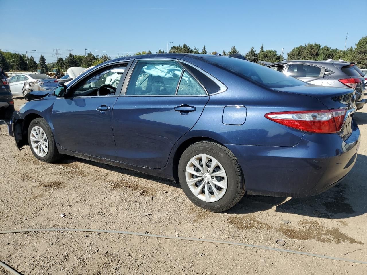 2015 Toyota Camry le