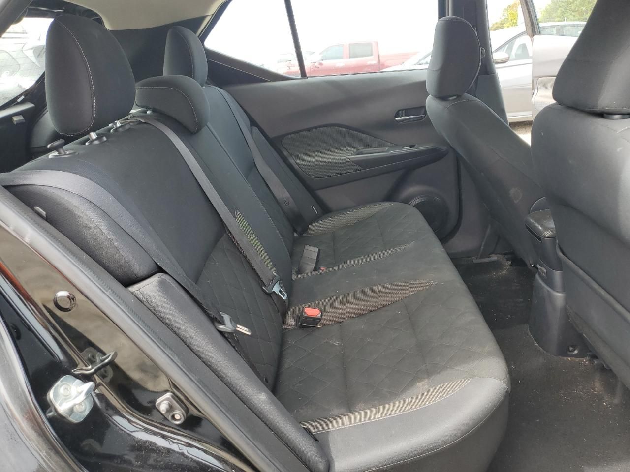 2020 Nissan Kicks sv