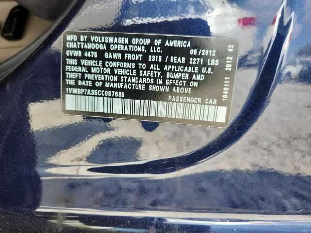 2012 Volkswagen Passat SE