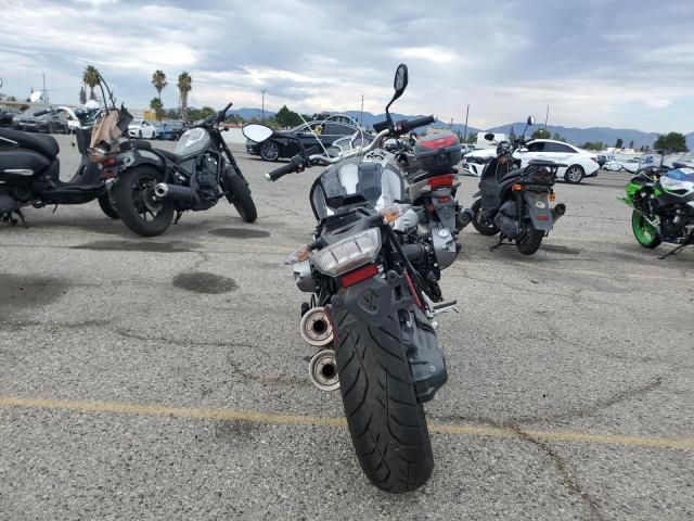 2016 BMW R Nine T