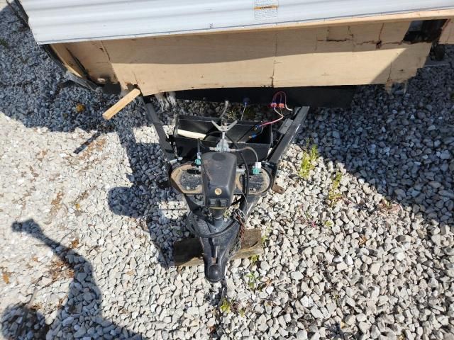 2019 Keystone 2019 Dutchman Hideout