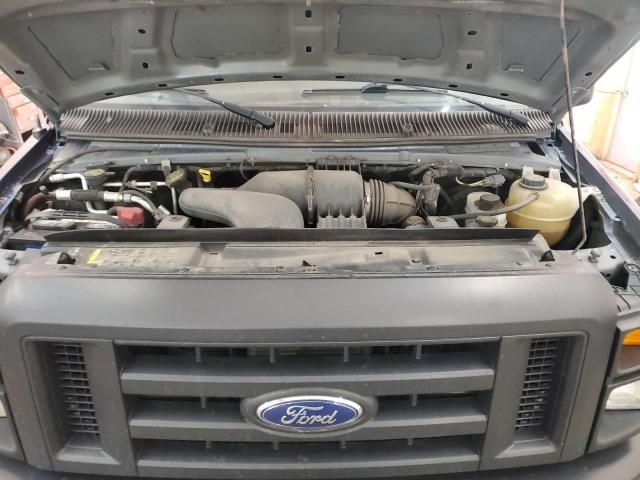 2013 Ford Econoline E250 Van