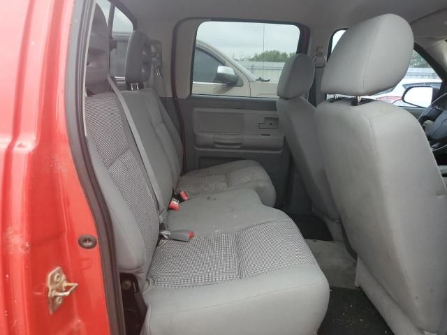 2007 Dodge Dakota Quad SLT