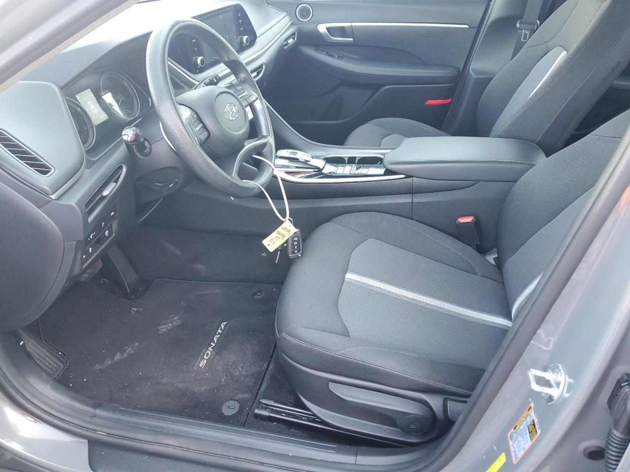 2022 Hyundai Sonata se