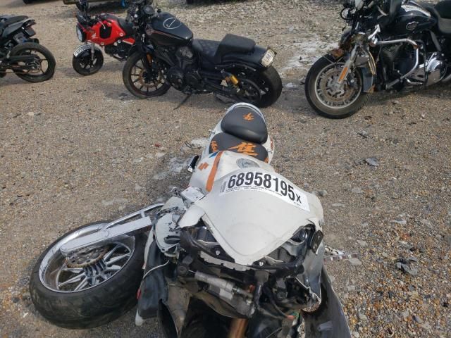 2014 Suzuki Gsx1300 ra