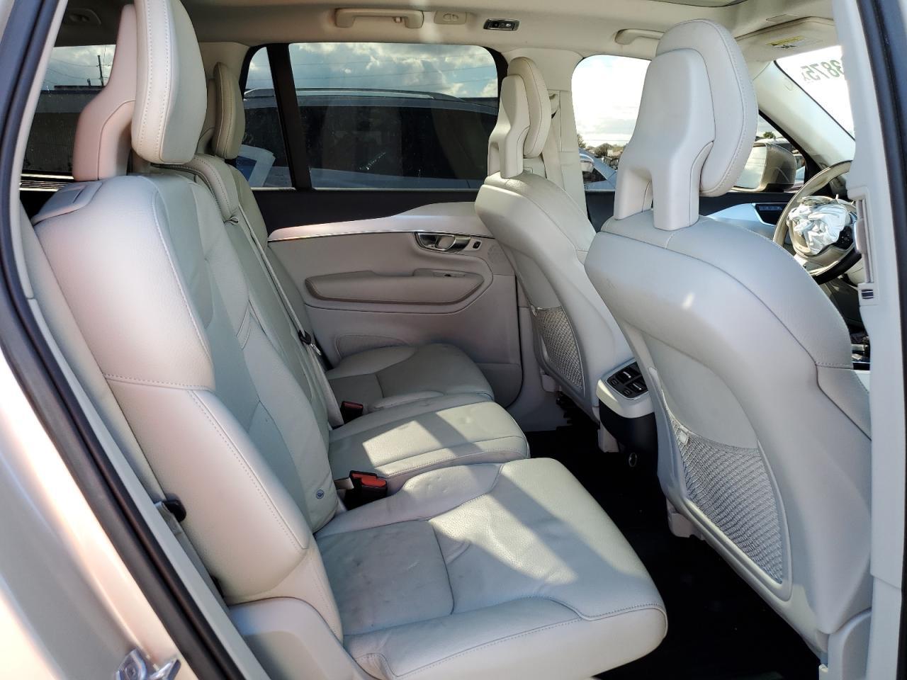2017 Volvo Xc90 T6