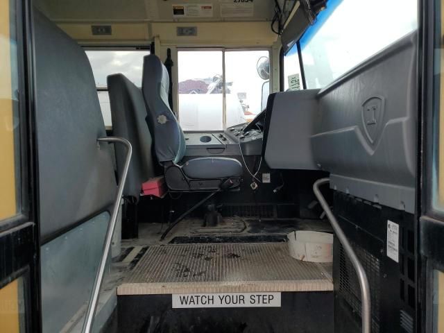 2007 Ic Corporation CE Series School-School Bus