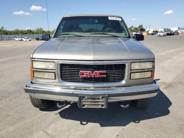 1999 GMC Suburban K2500