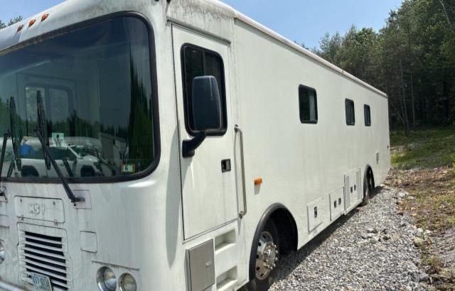 2009 TMC 2009 Tktv MC9-Transit Vehicles Entertainer Coach