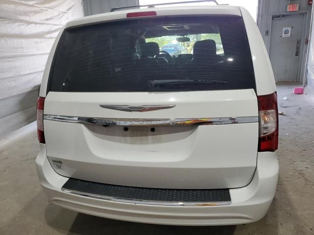 2014 Chrysler Town & Country