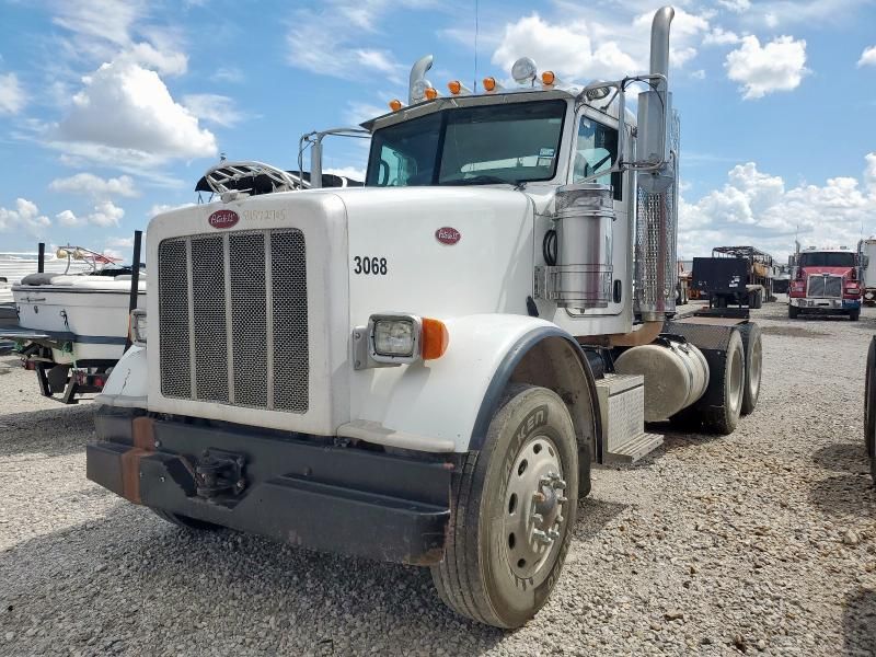 2012 Peterbilt Tractor 2012 Peterbilt 367 Semi Truck