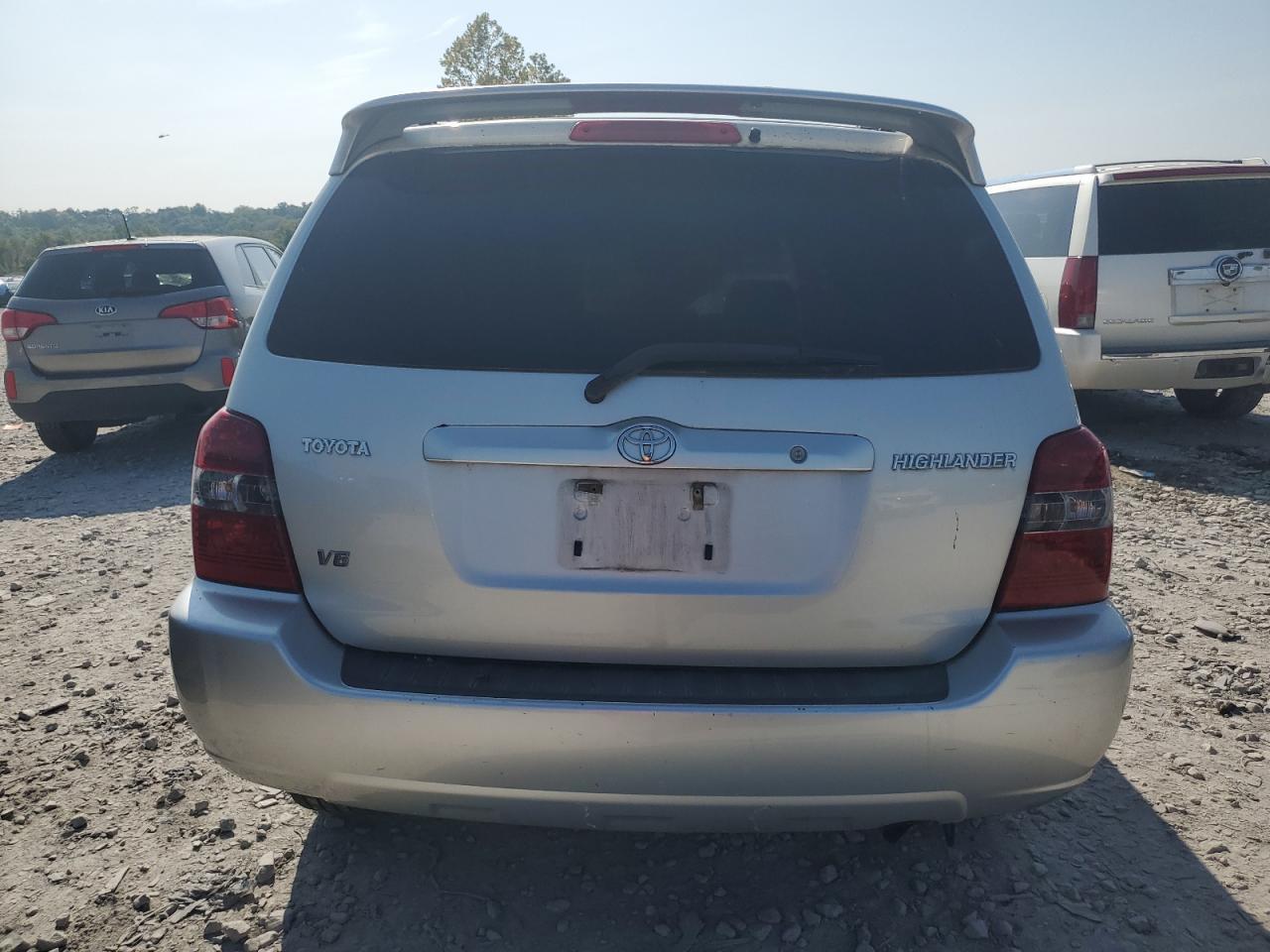 2004 Toyota Highlander Base Base