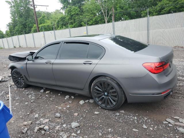 2016 BMW 750 xi