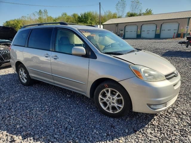2005 Toyota Sienna XLE