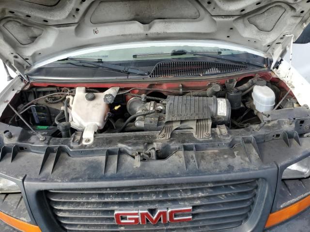 2003 GMC Savana G2500