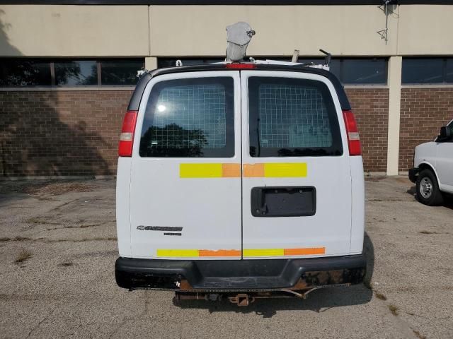2013 Chevrolet Express G2500