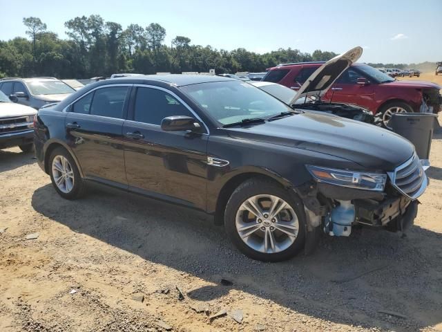 2016 Ford Taurus SEL