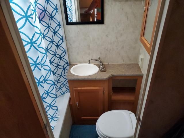 2010 Kodiak Skamper
