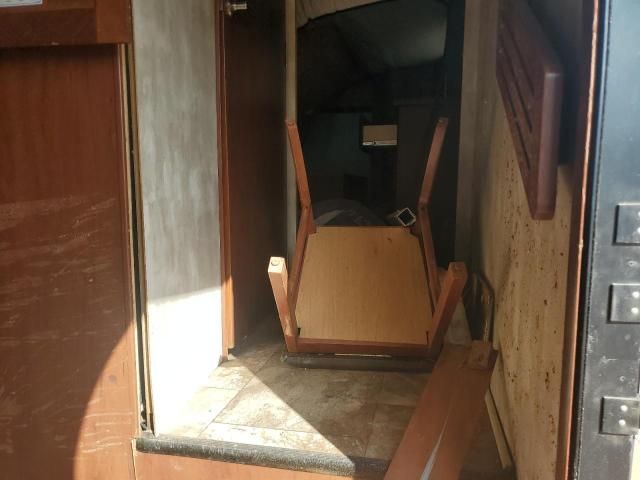 2015 Winnebago Voyage