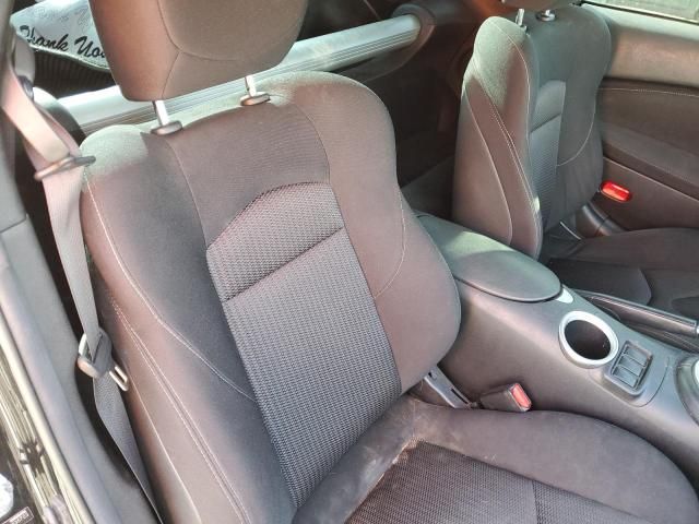 2016 Nissan 370Z Base