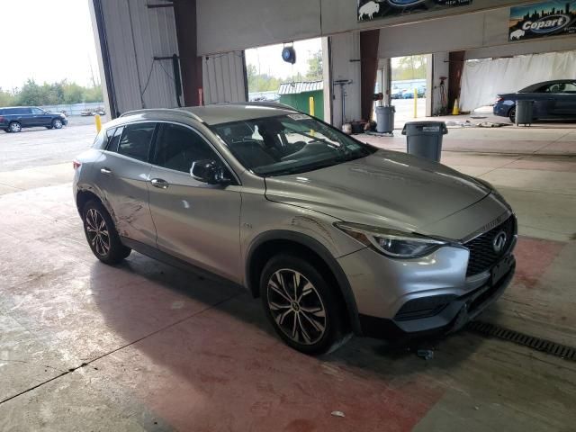 2017 Infiniti QX30 Base