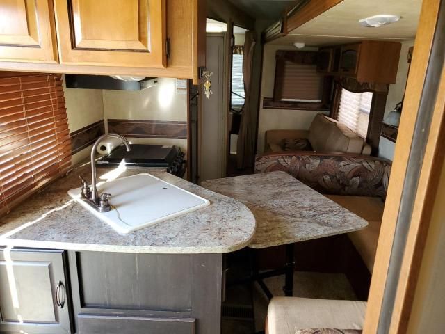 2013 Keystone Trailer