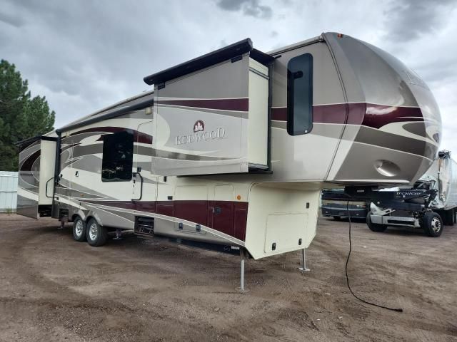 2013 Redwood Camper