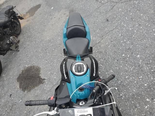 2021 Kawasaki EX650 M