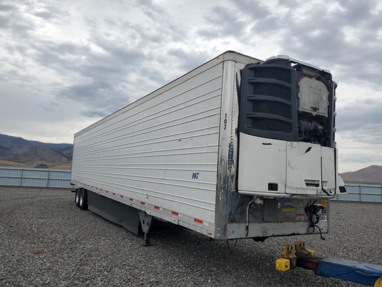 2015 Utility Refrigerated Van Trailer