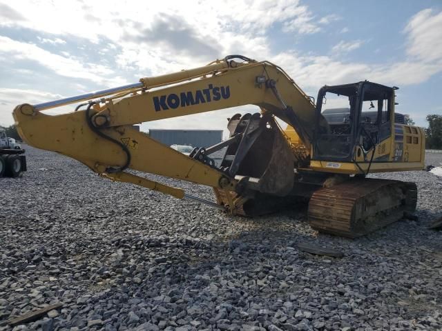 2019 Komatsu PC210LC-11 Excavator